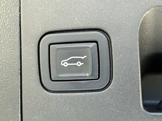 Used 2022 Cadillac XT5 Luxury image 14