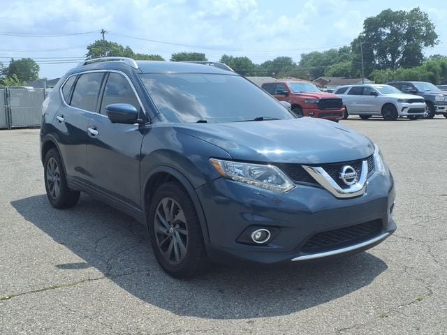 Used 2016 Nissan Rogue SL AWD/4WD image 3