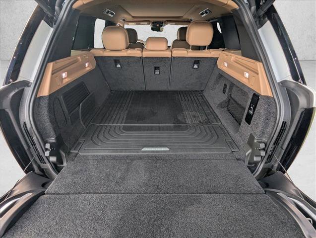 Certified 2023 Land Rover Range Rover SE image 6