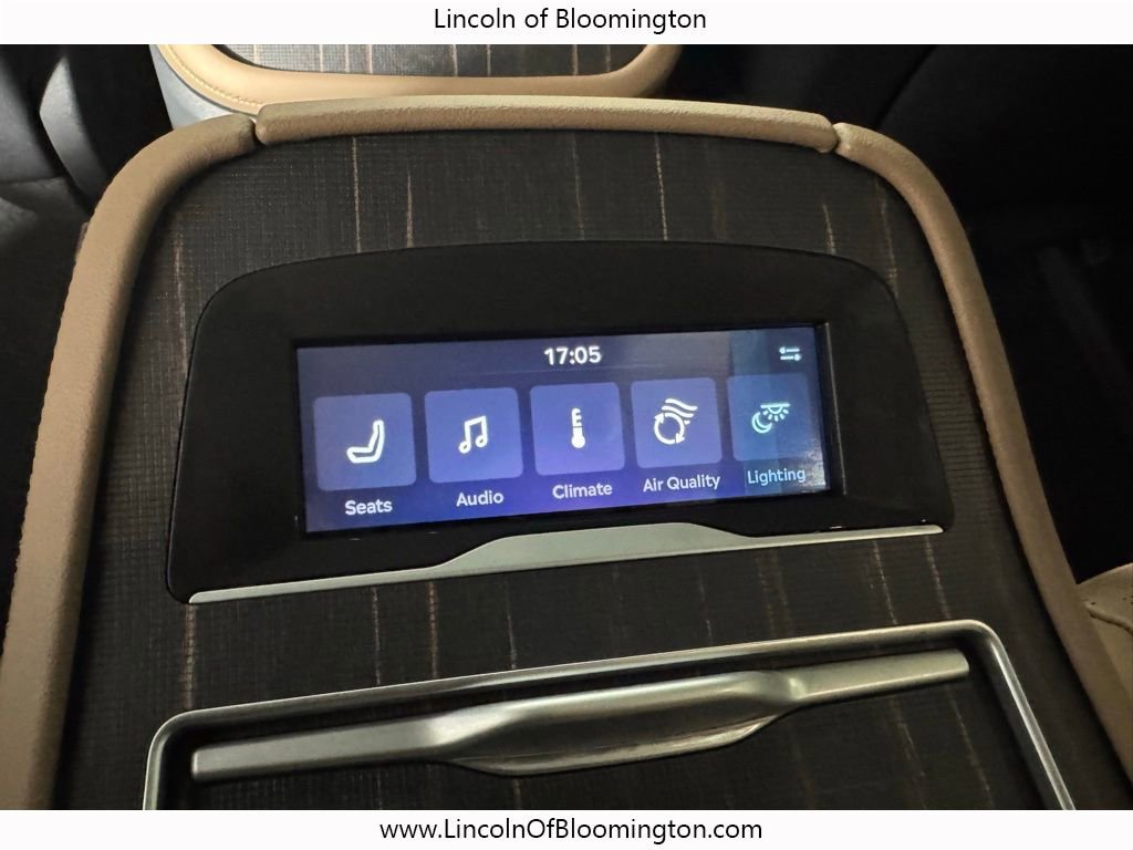 New 2025 Lincoln Navigator L Black Label image 70