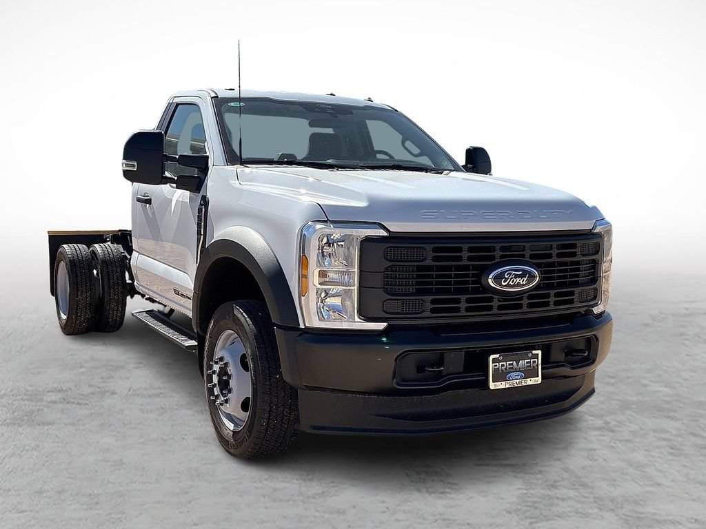 New 2026 Ford F550 4x4 Regular Cab Super Duty image 2
