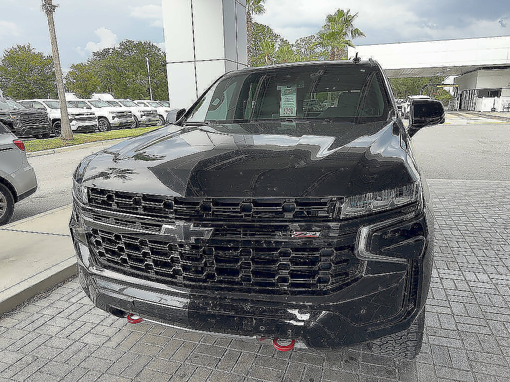 Certified 2023 Chevrolet Tahoe Z71 w/ Luxury Package AWD/4WD image 49