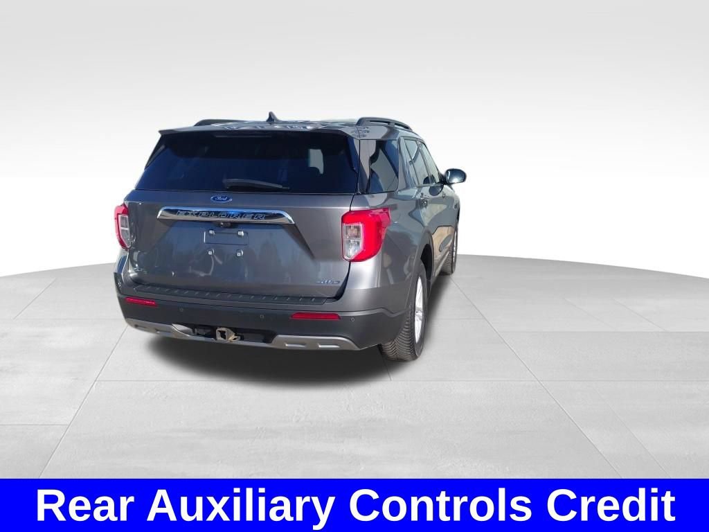Certified 2022 Ford Explorer XLT w/ Equipment Group 202A image 9