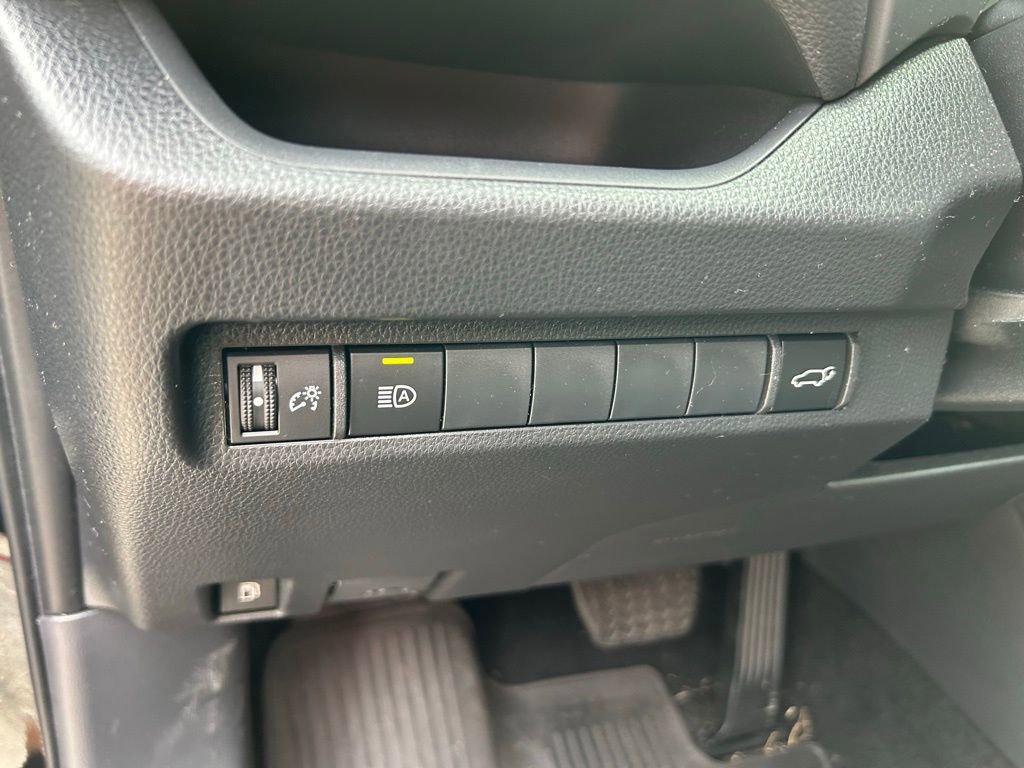 Certified 2024 Toyota RAV4 XLE image 18