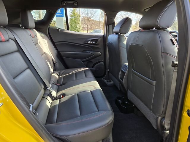 Used 2025 Chevrolet Trax RS w/ Driver Confidence Package image 16