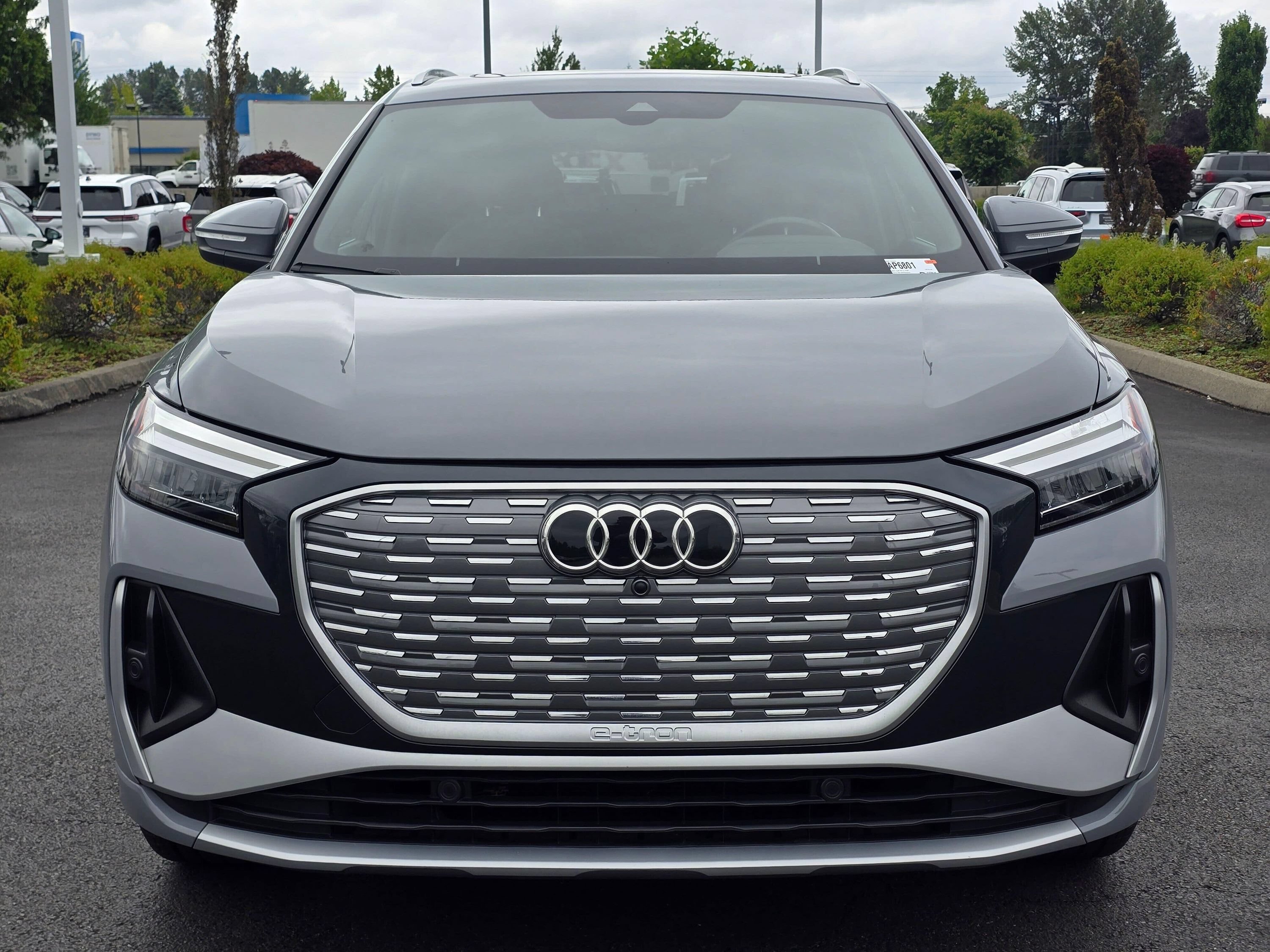 Used 2023 Audi Q4 e-tron Premium Plus w/ Premium Plus AWD/4WD image 8