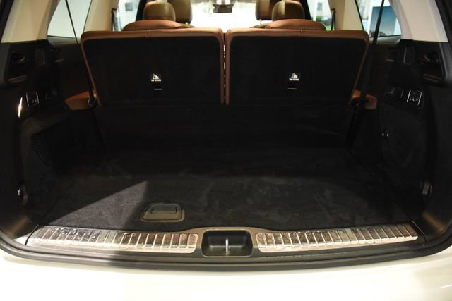 Used 2024 Mercedes-Benz GLS 450 4MATIC image 26
