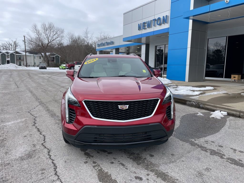 Used 2021 Cadillac XT4 Sport image 2