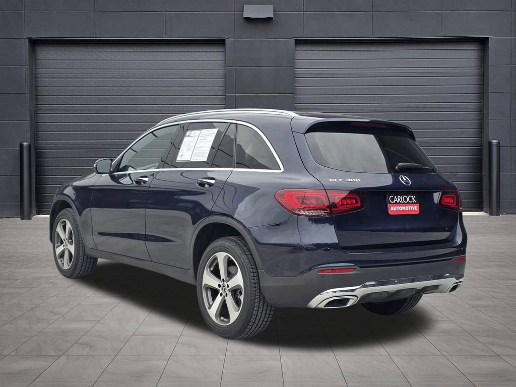 Used 2022 Mercedes-Benz GLC 300 w/ Premium Package Lite image 3