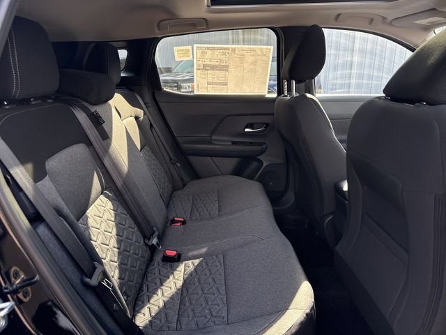 New 2026 Nissan Kicks SV w/ SV Premium Package image 28