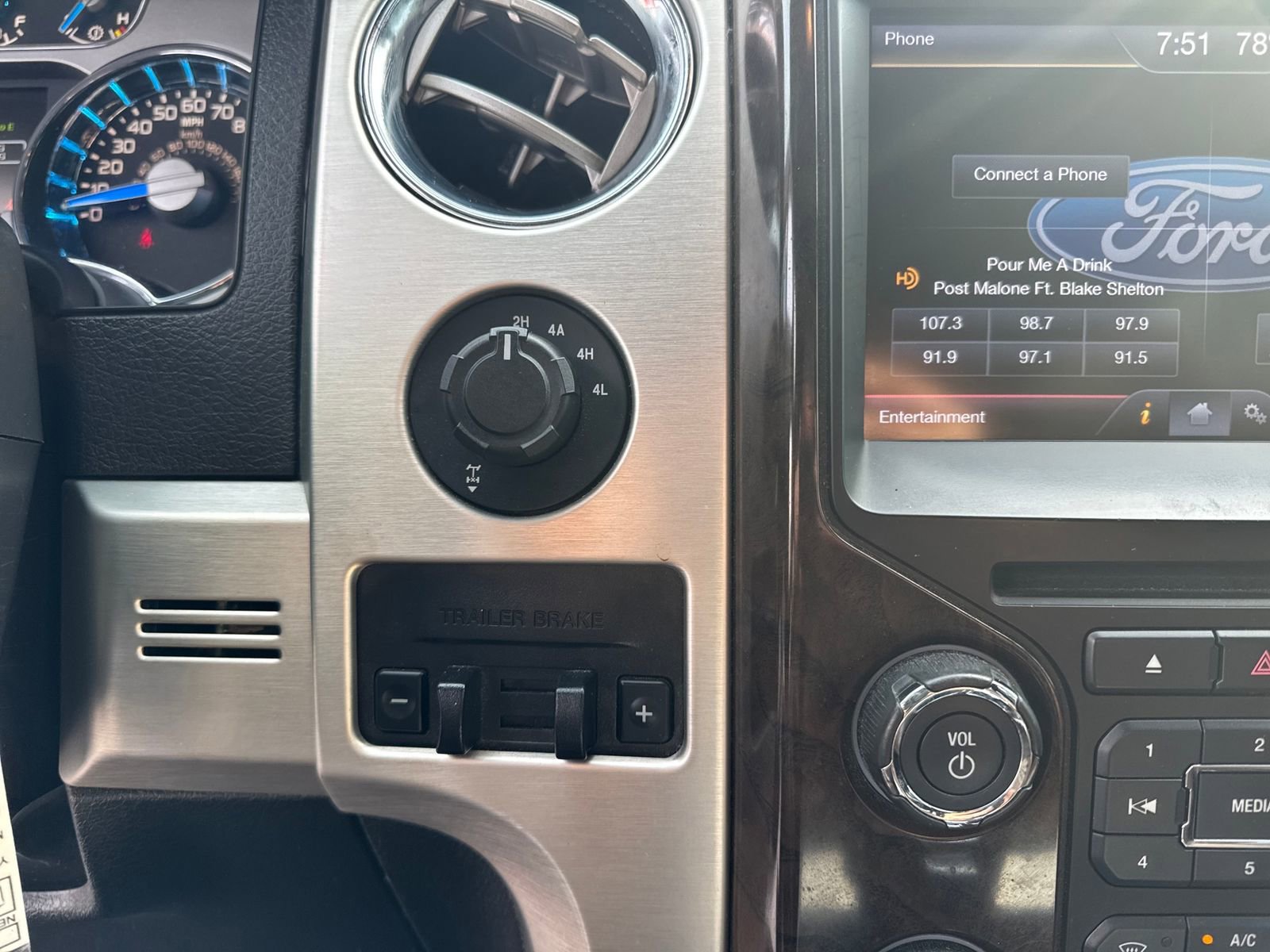 Used 2013 Ford F150 Platinum AWD/4WD image 23