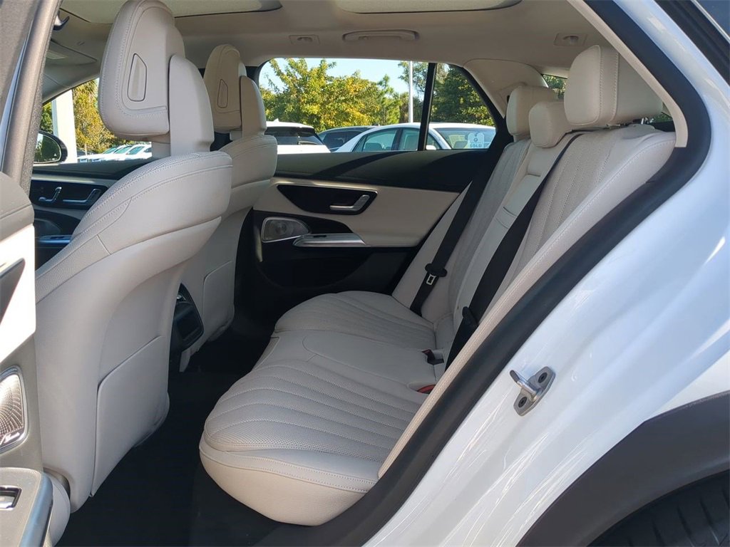 Used 2025 Mercedes-Benz E 450 4MATIC All-Terrain Wagon image 15