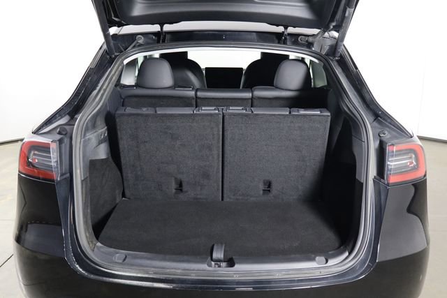 Used 2023 Tesla Model Y Long Range image 16