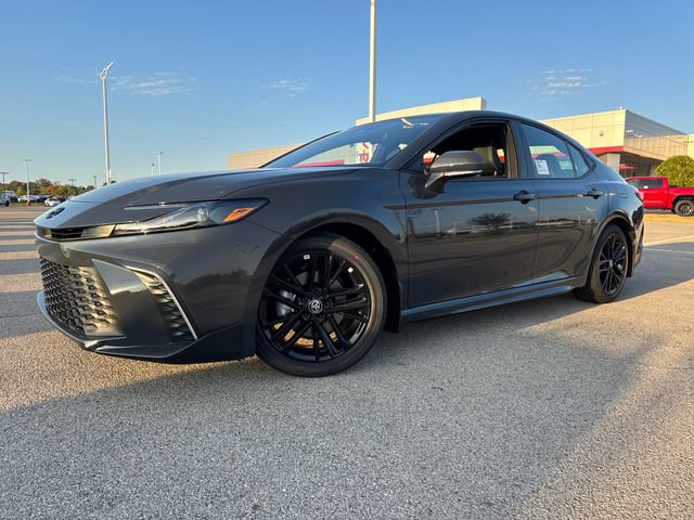 New 2026 Toyota Camry SE w/ Convenience Package