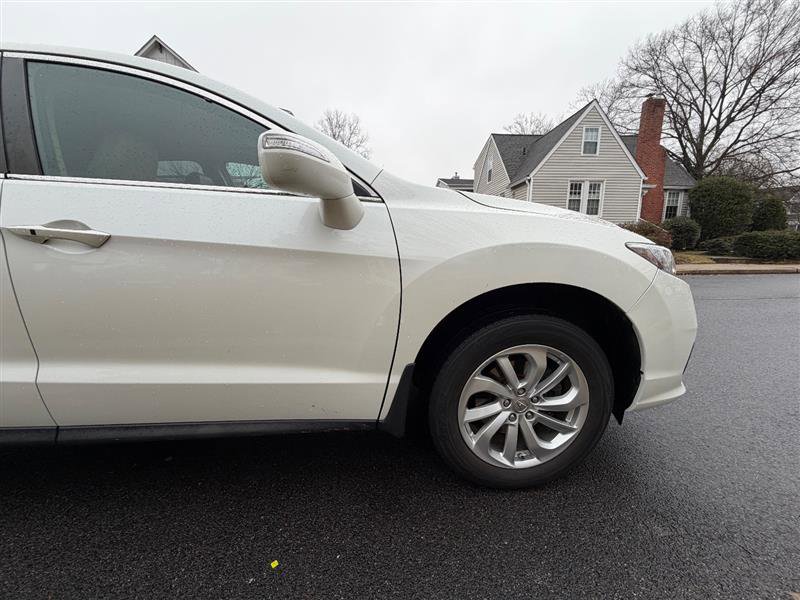 Used 2016 Acura RDX FWD w/ Technology Package image 5