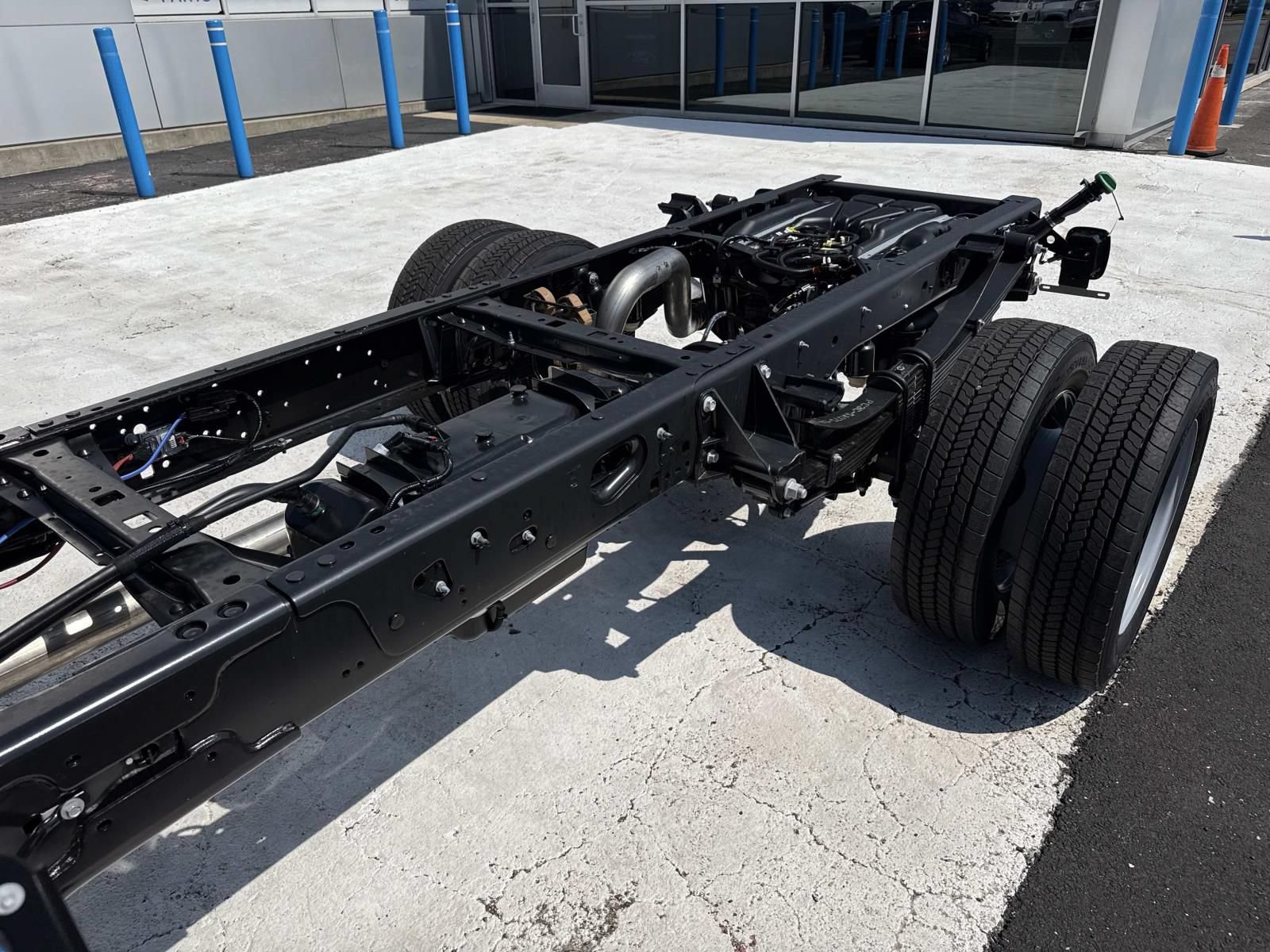 New 2026 Ford F550 4x4 Crew Cab Super Duty image 12