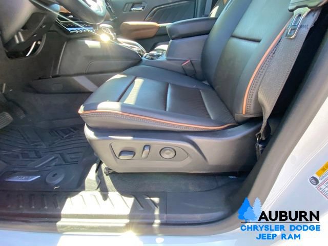 Used 2023 GMC Canyon AT4 w/ AT4 Premium Package AWD/4WD image 30