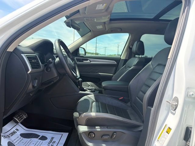 Used 2023 Volkswagen Atlas SEL Premium AWD/4WD image 23