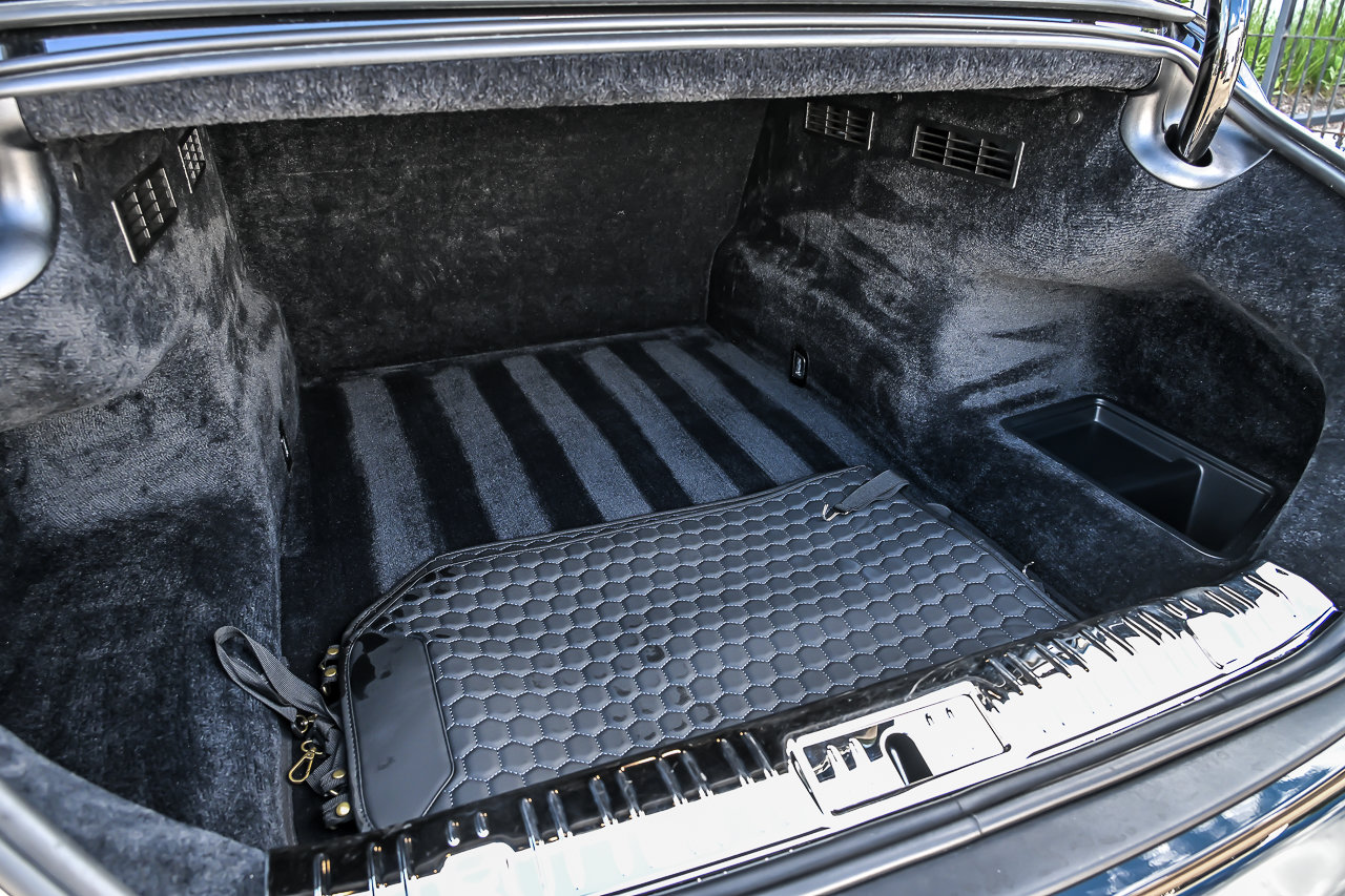 Used 2015 Rolls-Royce Wraith RWD image 14