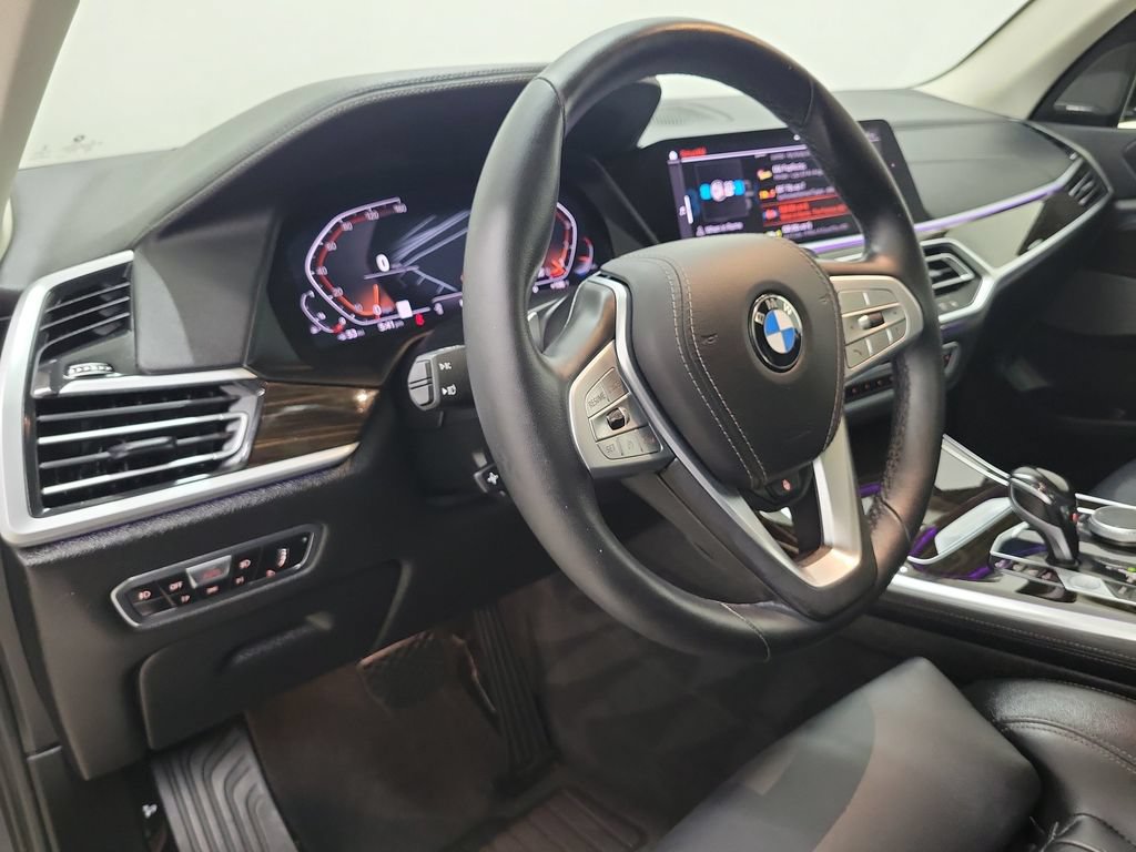 Used 2020 BMW X7 xDrive40i w/ Cold Weather Package AWD/4WD image 22