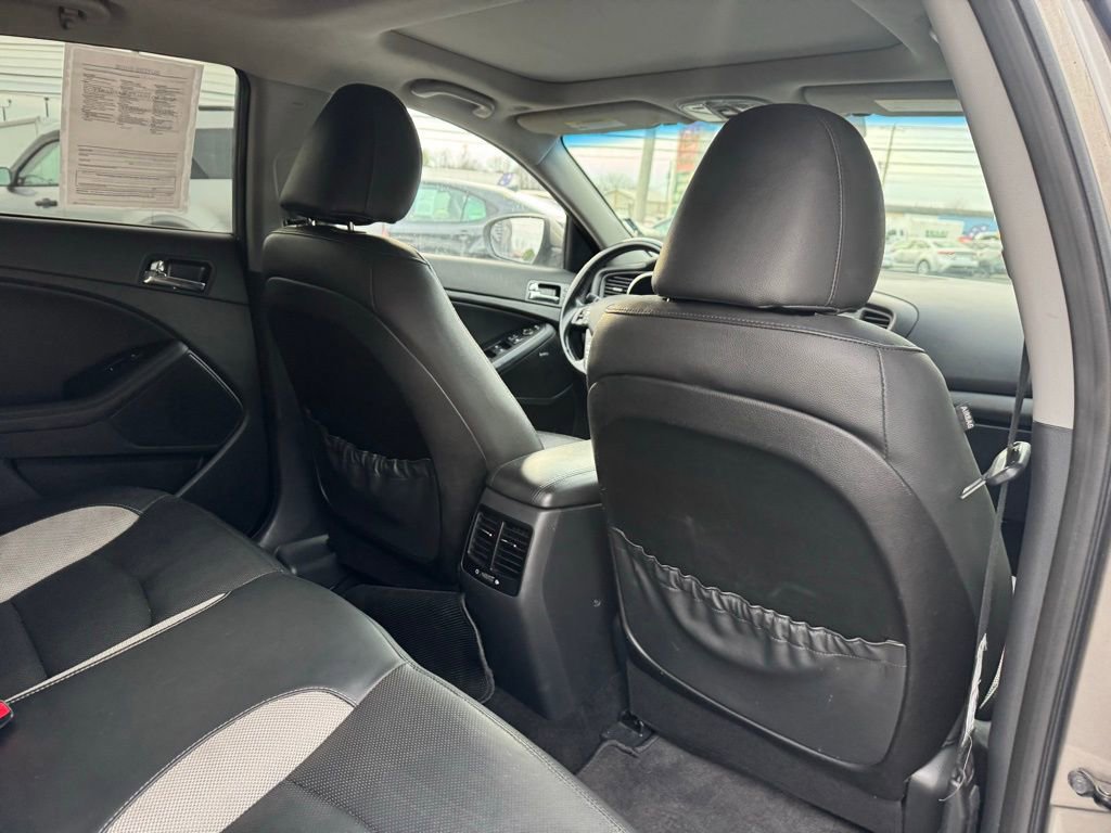 Used 2012 Kia Optima SX w/ Premium Touring Pkg image 27