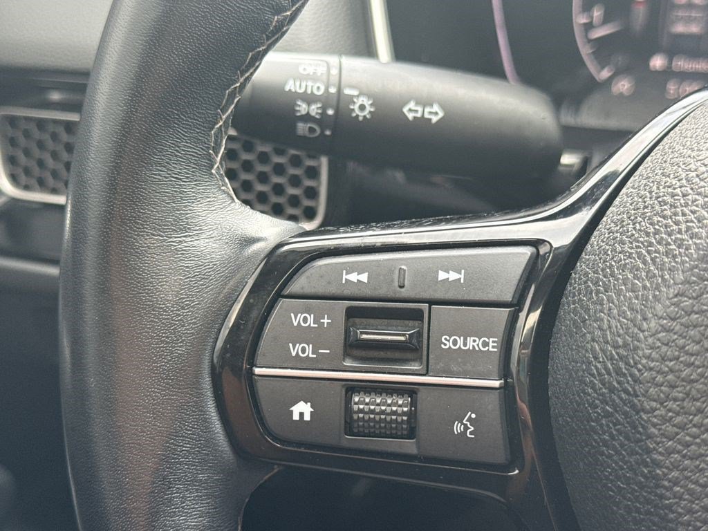 Certified 2024 Honda Civic EX-L image 23