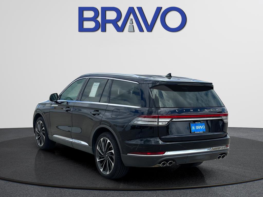 Used 2020 Lincoln Aviator Reserve w/ Equipment Group 202A image 8