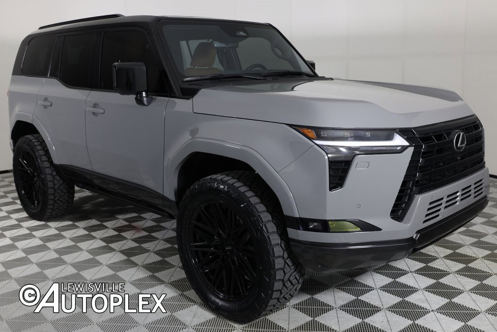 Used 2025 Lexus GX 550 image 3