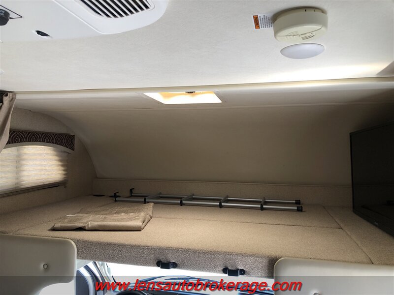 Used 2018 Ford E-350 and Econoline 350 Super Duty w/ Motorhome Prep Package RWD image 22