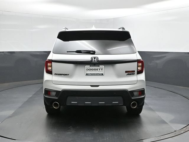 Certified 2025 Honda Passport TrailSport image 5