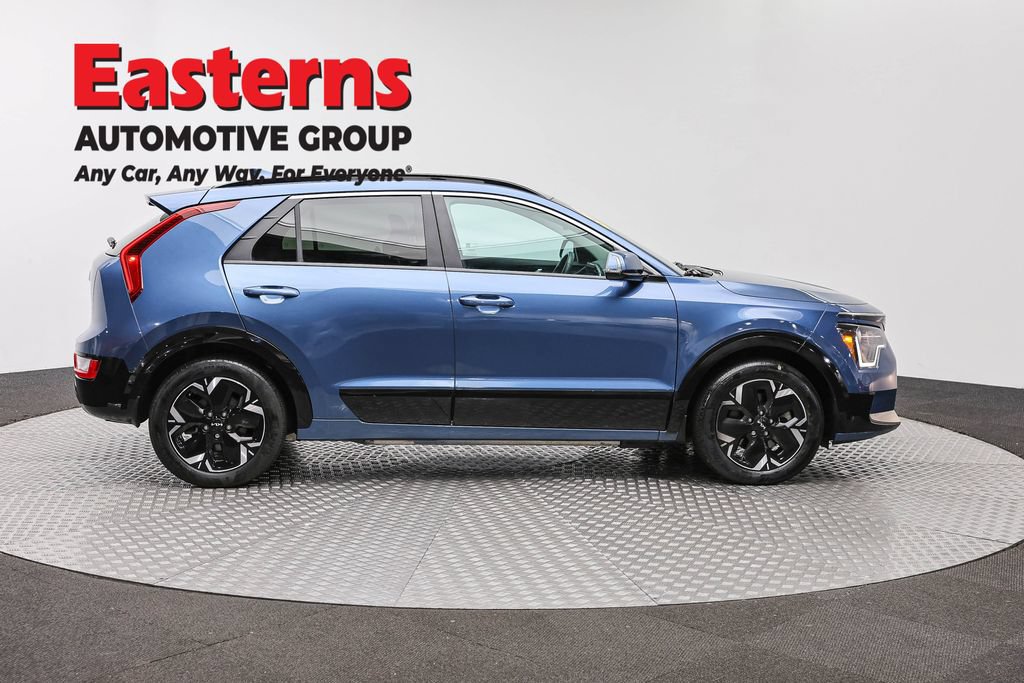 Used 2024 Kia Niro Wind w/ Wind Preserve Package FWD image 4