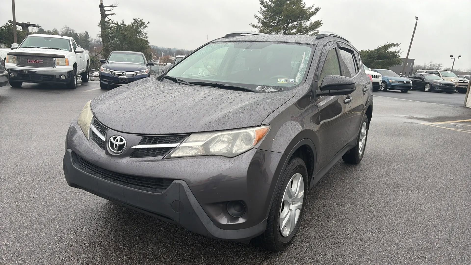 Used 2015 Toyota RAV4 LE image 20