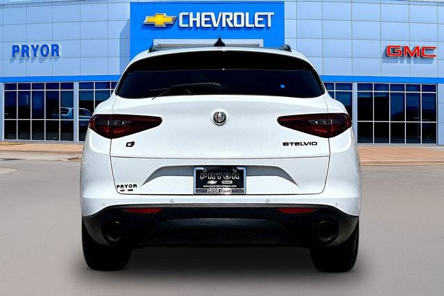 Used 2019 Alfa Romeo Stelvio w/ Nero Edizione image 6