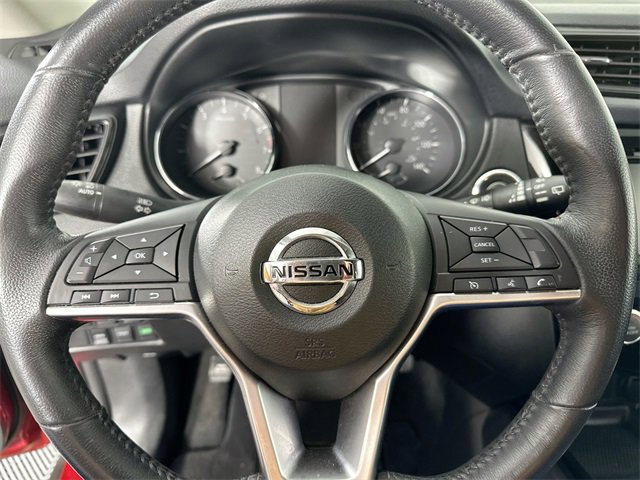 Used 2018 Nissan Rogue SV image 20