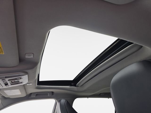 Certified 2025 Toyota Highlander Limited image 25