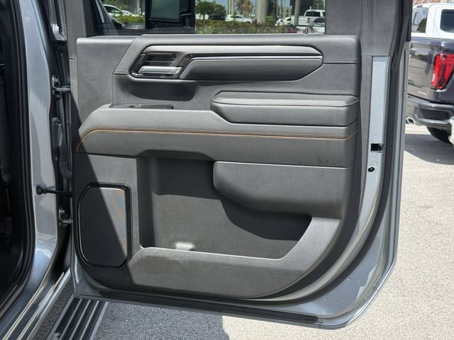Used 2024 GMC Sierra 2500 AT4 w/ AT4 Premium Plus Package AWD/4WD image 39