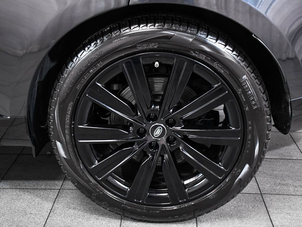 Used 2024 Land Rover Range Rover Autobiography image 8