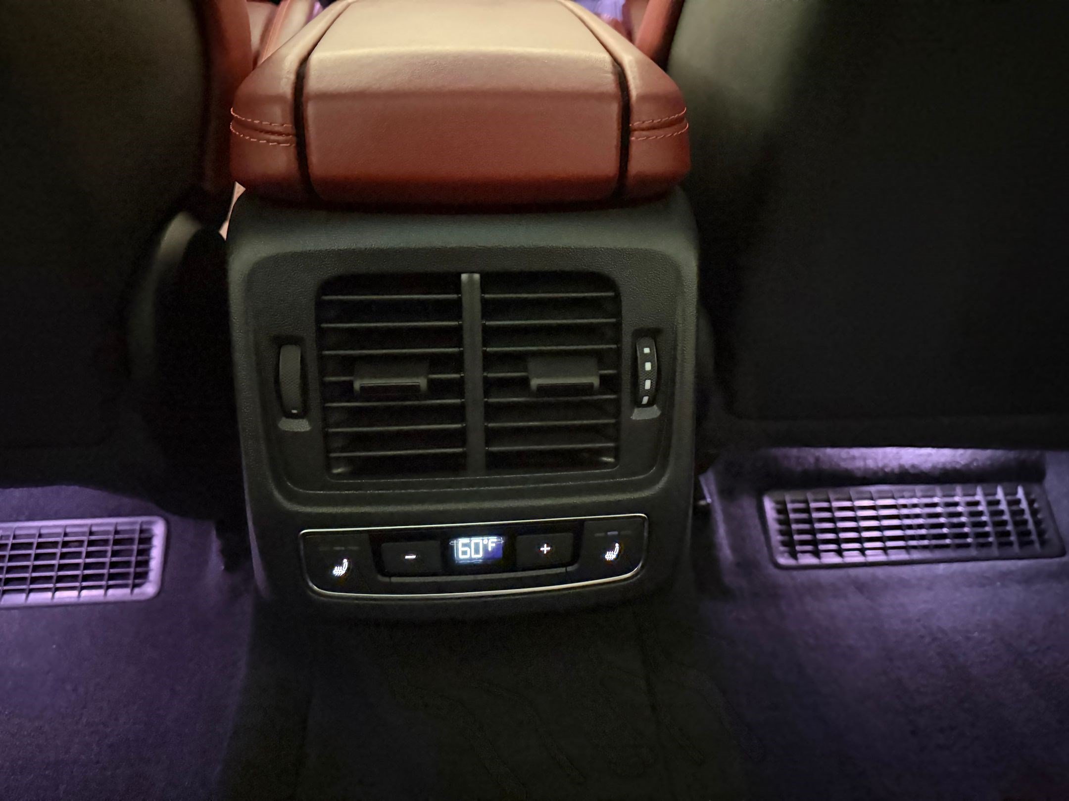 Certified 2024 Audi e-tron GT Premium Plus AWD/4WD image 30
