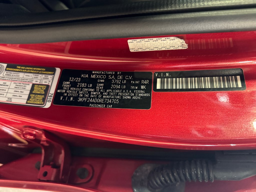 Certified 2024 Kia Forte LXS FWD image 31