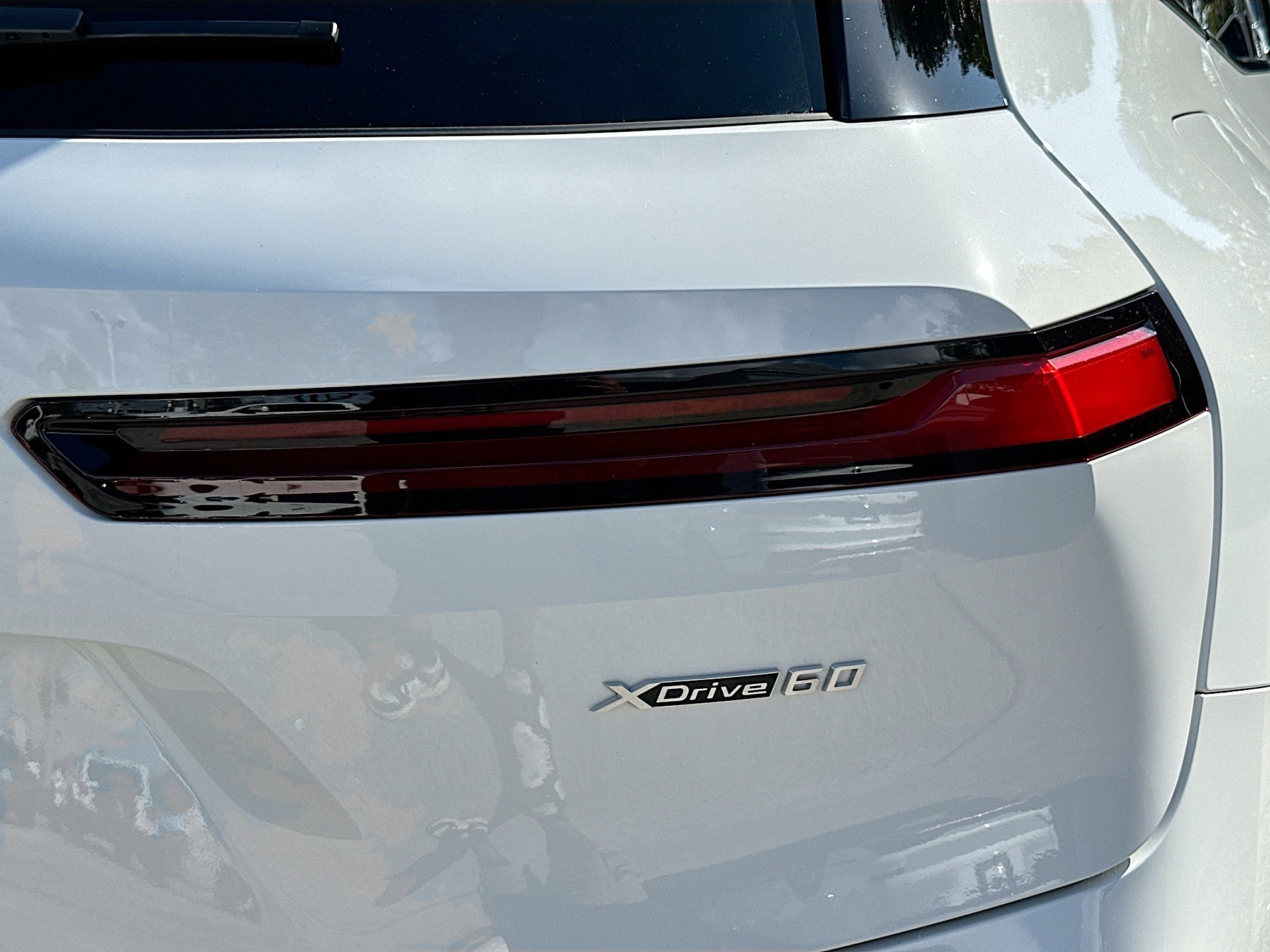 Used 2026 BMW iX xDrive60 image 33