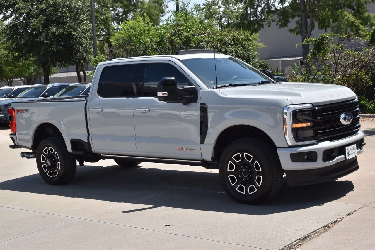 Used 2025 Ford F250 Platinum AWD/4WD image 5