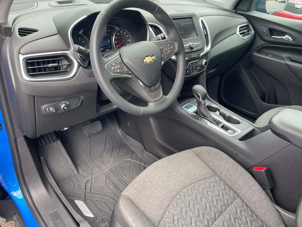 Certified 2024 Chevrolet Equinox LT w/ LPO, Floor Liner Package image 9