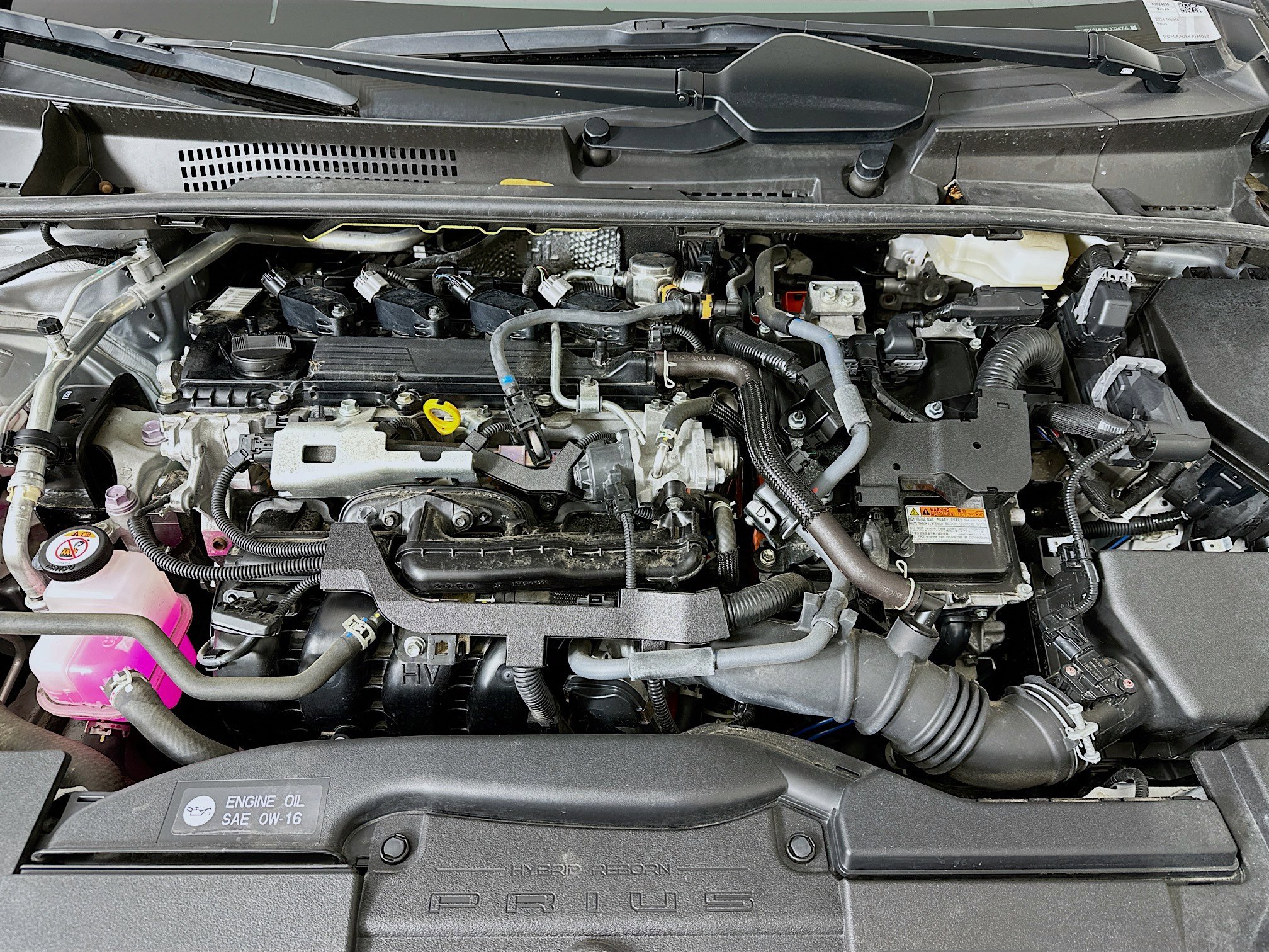 Used 2024 Toyota Prius LE image 31