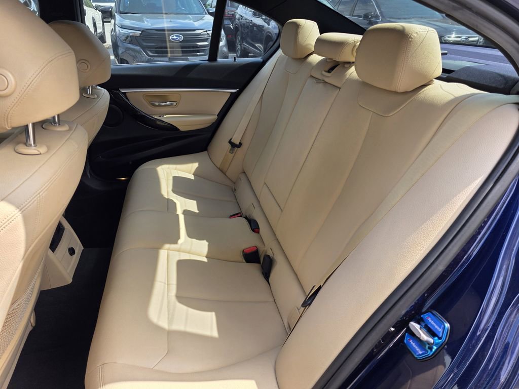 Used 2018 BMW 330i Sedan image 15