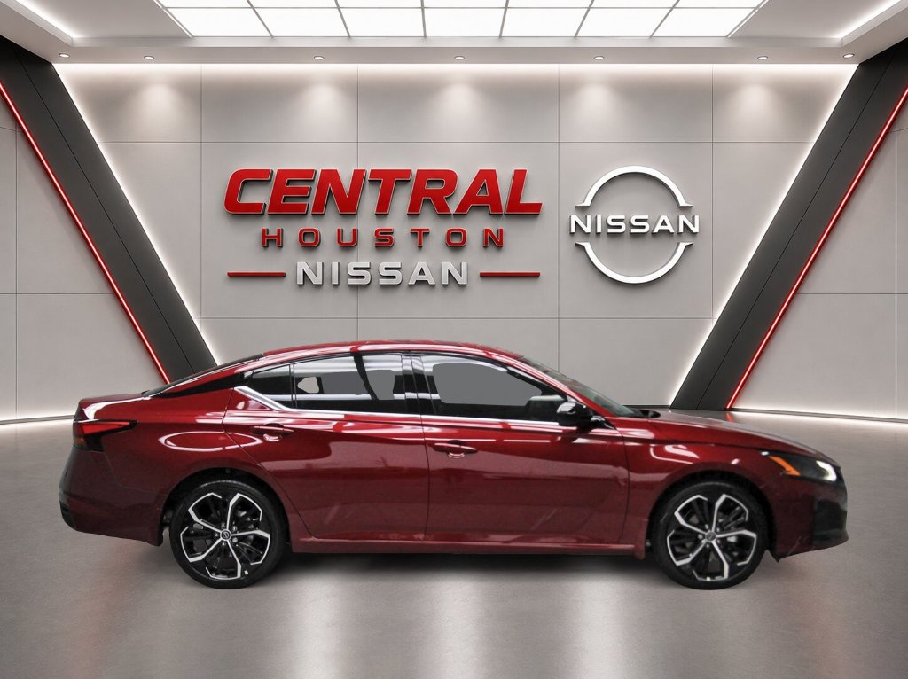 New 2026 Nissan Altima 2.5 SR FWD image 5
