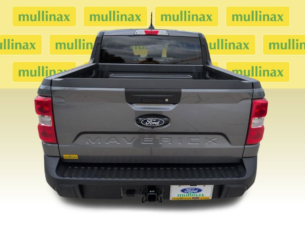 New 2025 Ford Maverick XL w/ Equipment Group 102A image 23