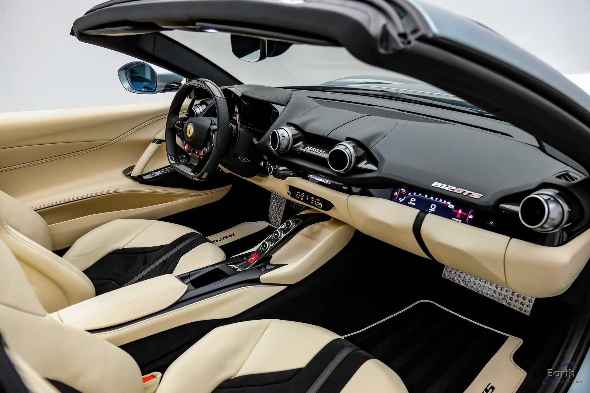 Used 2023 Ferrari 812 GTS RWD image 61
