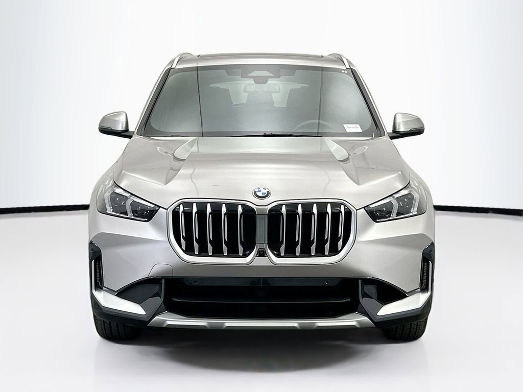 Certified 2025 BMW X1 xDrive28i w/ Premium Package image 2