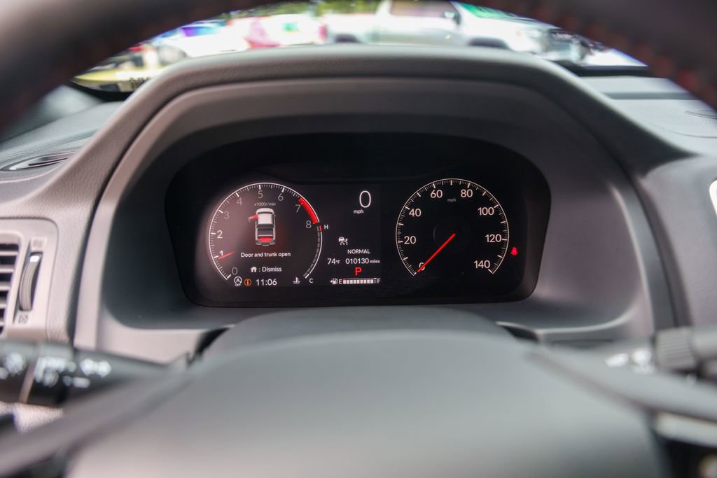 Used 2024 Honda Ridgeline Black Edition image 11