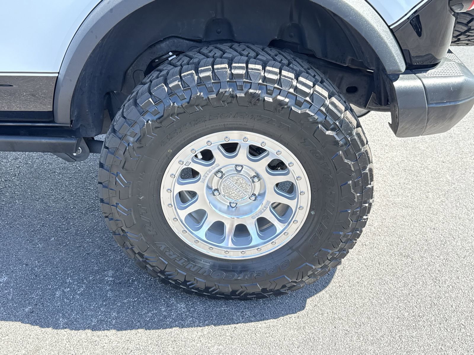 Used 2023 Ford Bronco Badlands AWD/4WD image 33